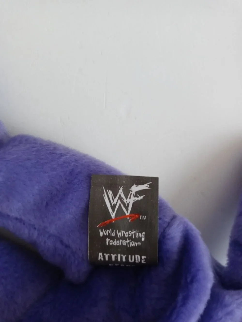 New 1999 WWF WWE Attitude Bear Val Venis 10